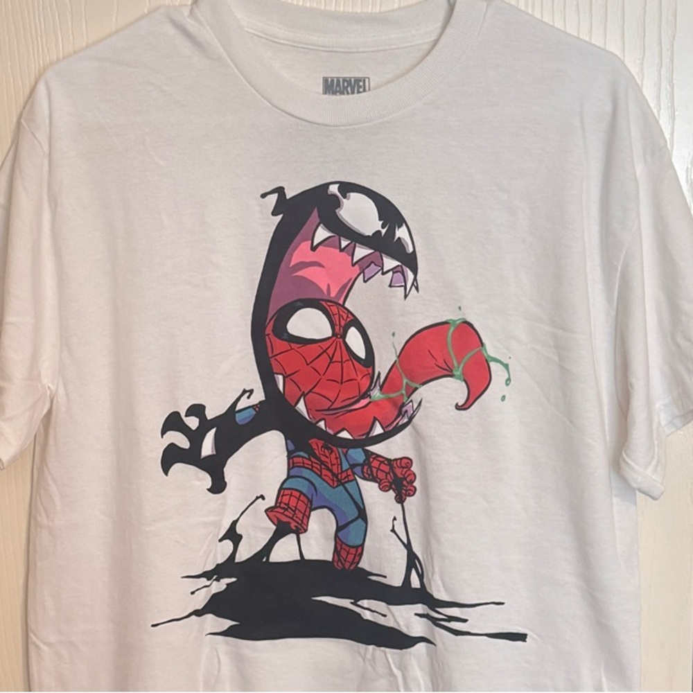 Marvel White Graphic T-Shirt